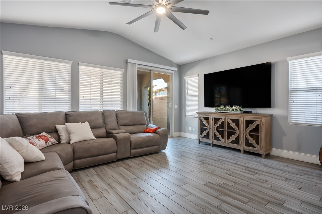 276 Kindly Way Henderson, NV 89011 - Photo 17 of 49