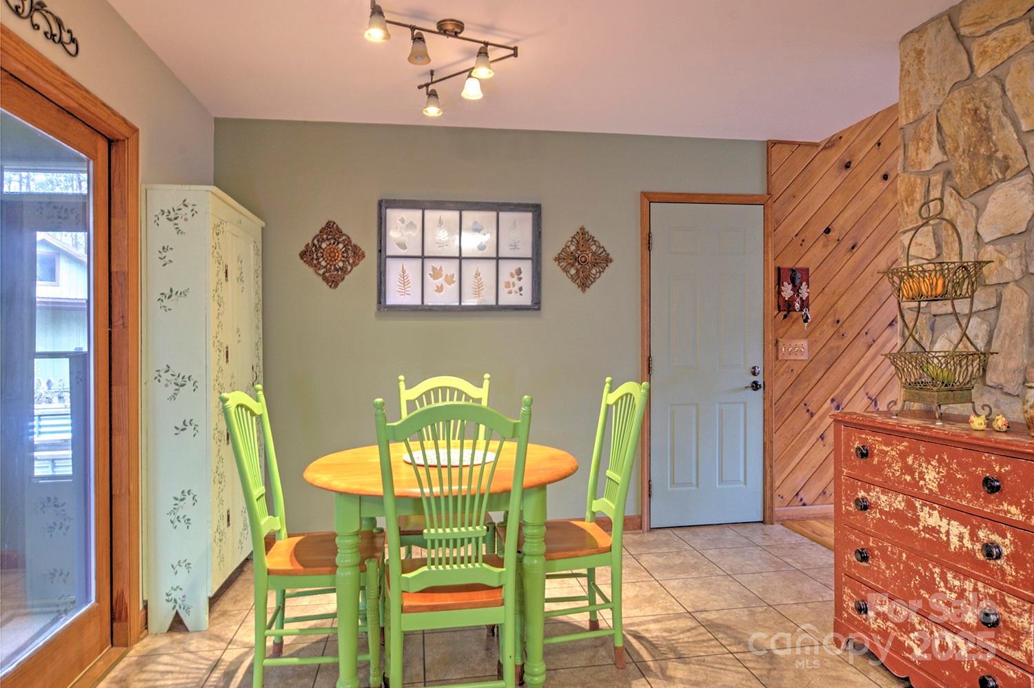 9374 Holbert Cove Road Saluda, NC 28773 - Photo 11 of 24