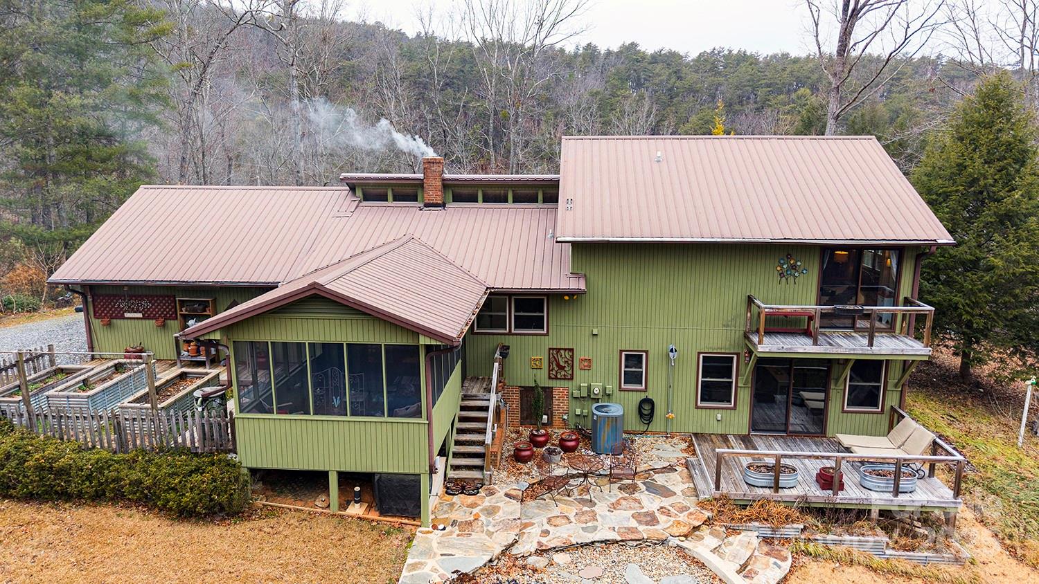 9374 Holbert Cove Road Saluda, NC 28773 - Photo 3 of 24