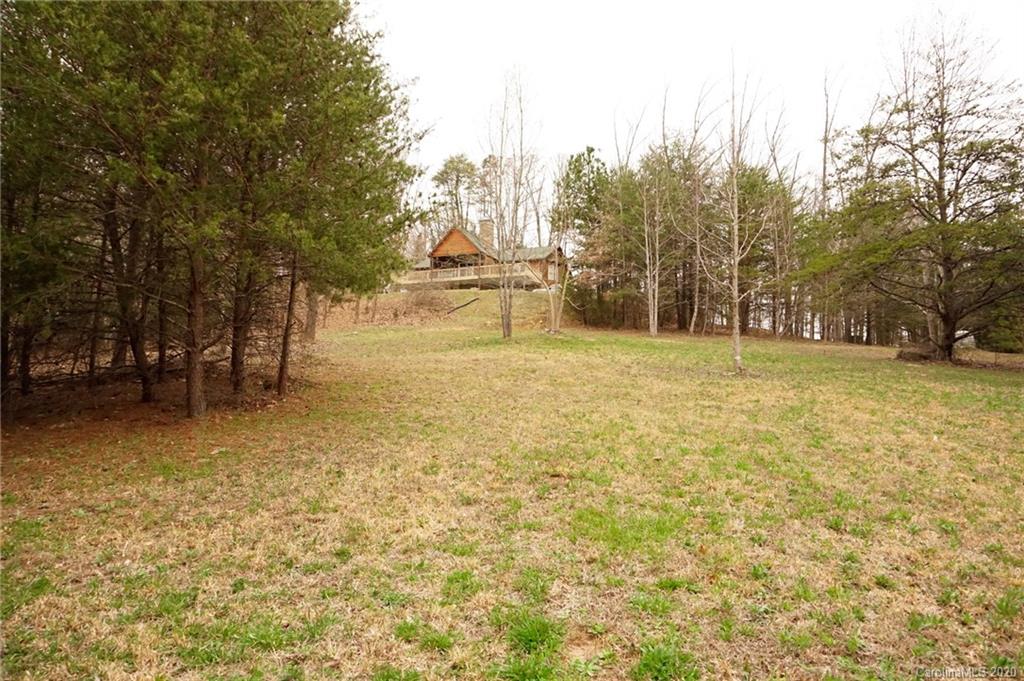 1054 Golden Road Columbus, NC 28722 - Photo 14 of 48