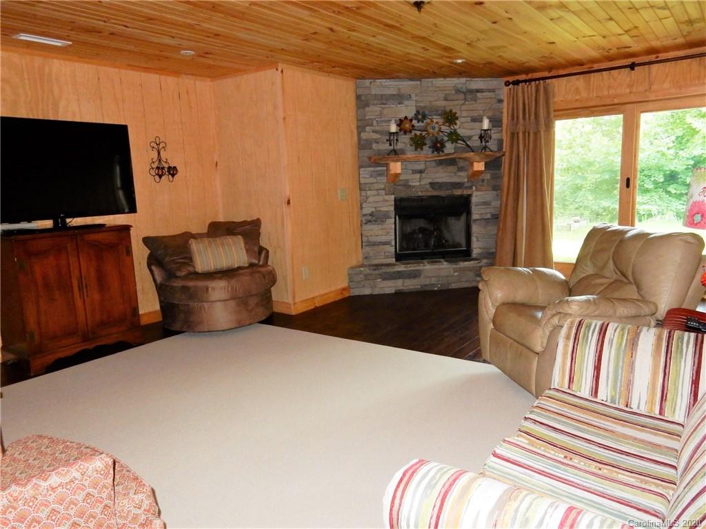 1054 Golden Road Columbus, NC 28722 - Photo 40 of 48