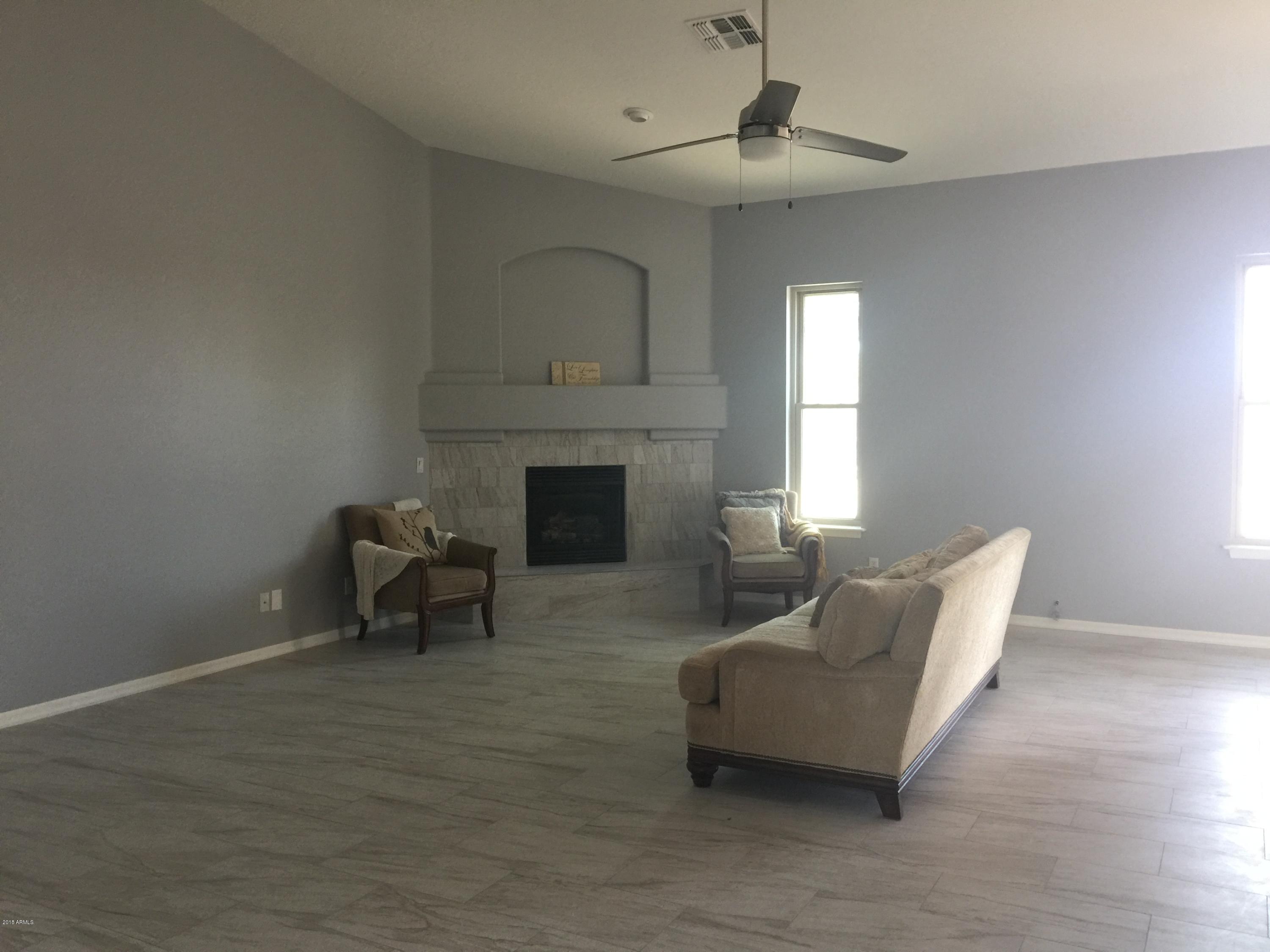 4531 East Sleepy Ranch Road Cave Creek, AZ 85331 - Photo 14 of 47 Living Room