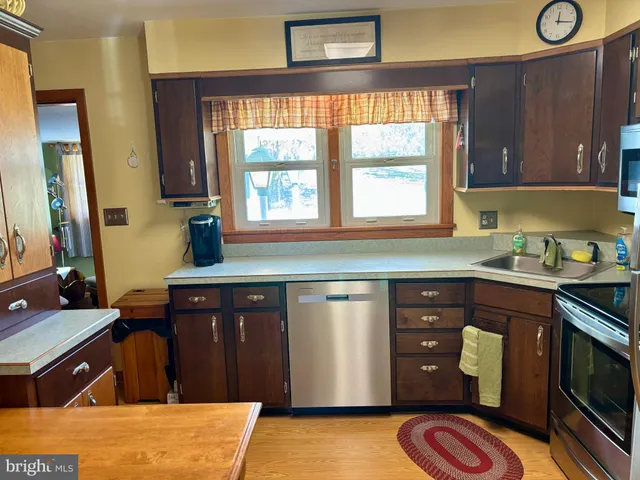 $270,000 | 160 Washington Street, Frostburg, MD 21532