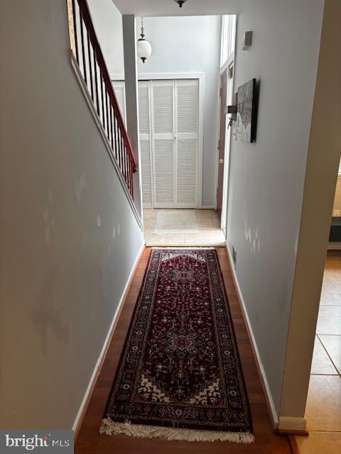 11162 Forest Edge Drive Reston, VA 20190 - Photo 2 of 21 Foyer