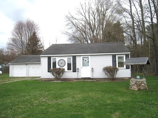 $179,900 | 7236 Heights Ravenna Road, Ravenna, MI 49451
