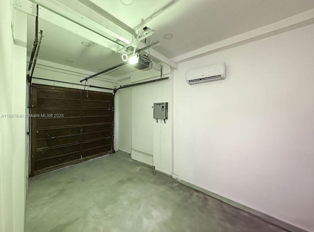 1255 Jackson Street Hollywood, FL 33019 - Photo 24 of 72 a view of room with an empty space