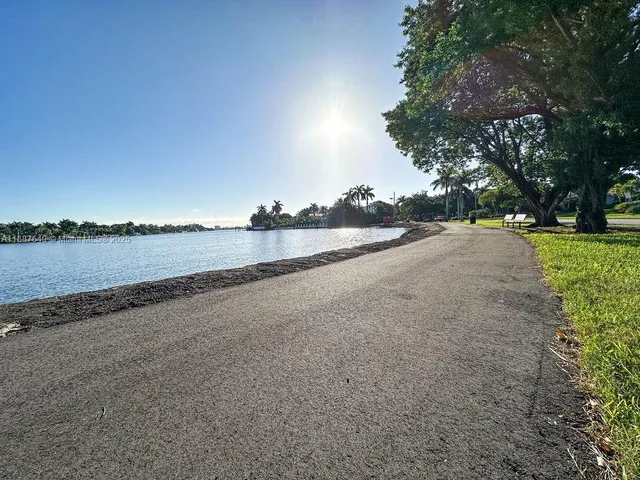 $1,370,000 | 1255 Jackson Street, Hollywood, FL 33019