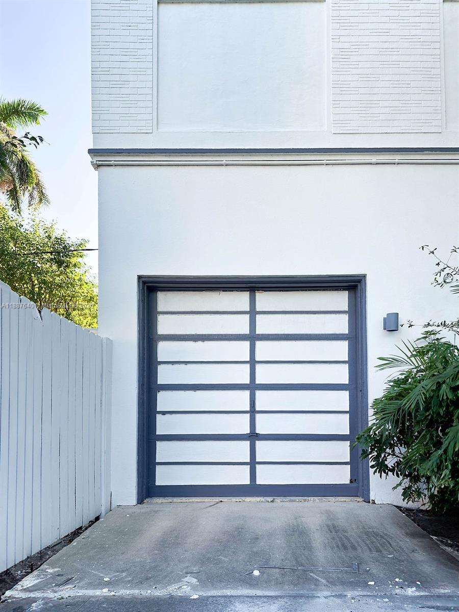 1255 Jackson Street Hollywood, FL 33019 - Photo 8 of 72