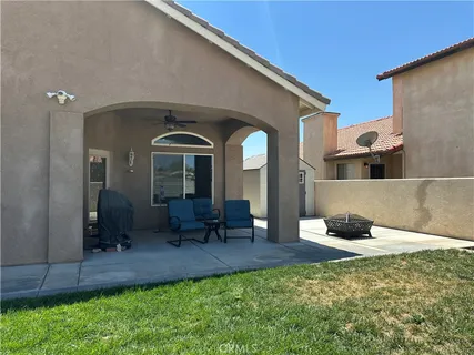 $430,000 | 14108 Rivers Edge Road, Helendale, CA 92342