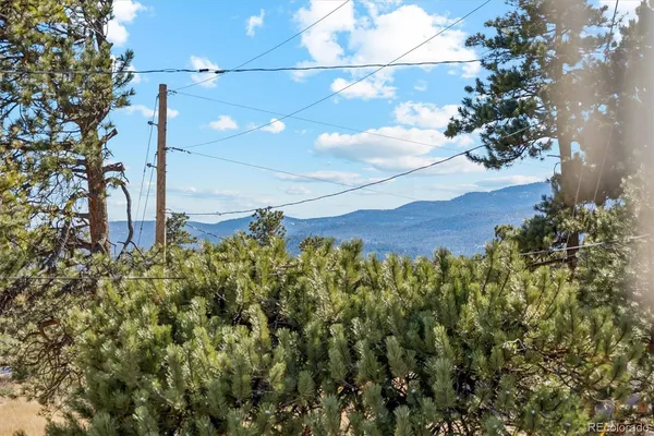 $575,000 | 27083 Pine Drive, Evergreen, CO 80439