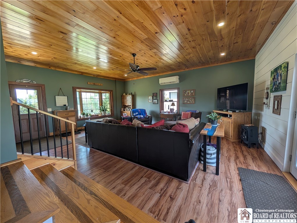 13400 Parker Road Holland, NY 14080 - Photo 13 of 37