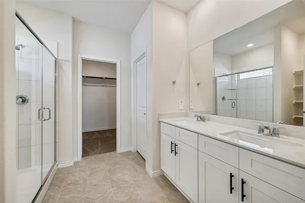 $2,600 | 821 Apeldoorn Trail, Little Elm, TX 75068