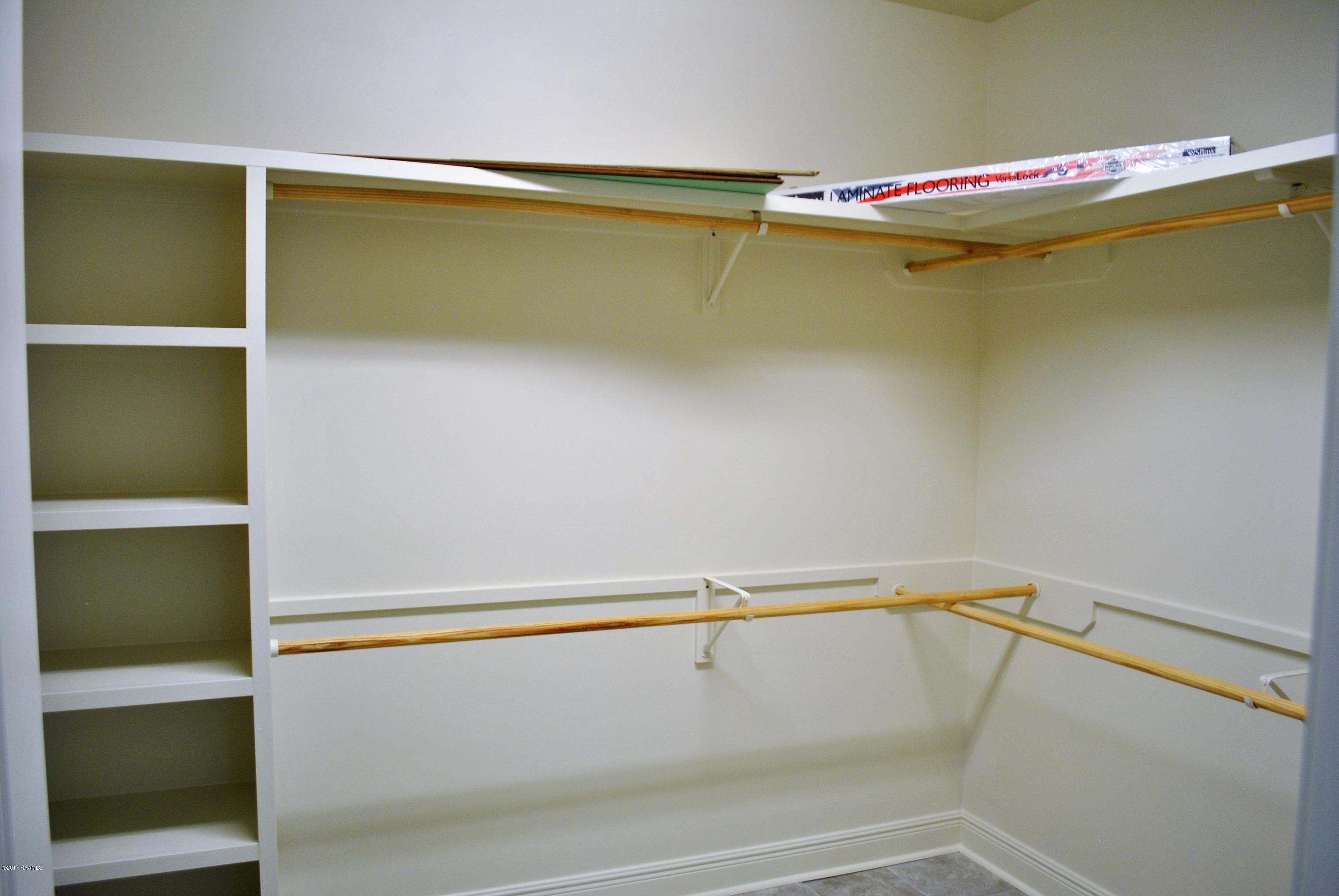 112 Talon Road Youngsville, LA 70592 - Photo 14 of 25 Master Closet