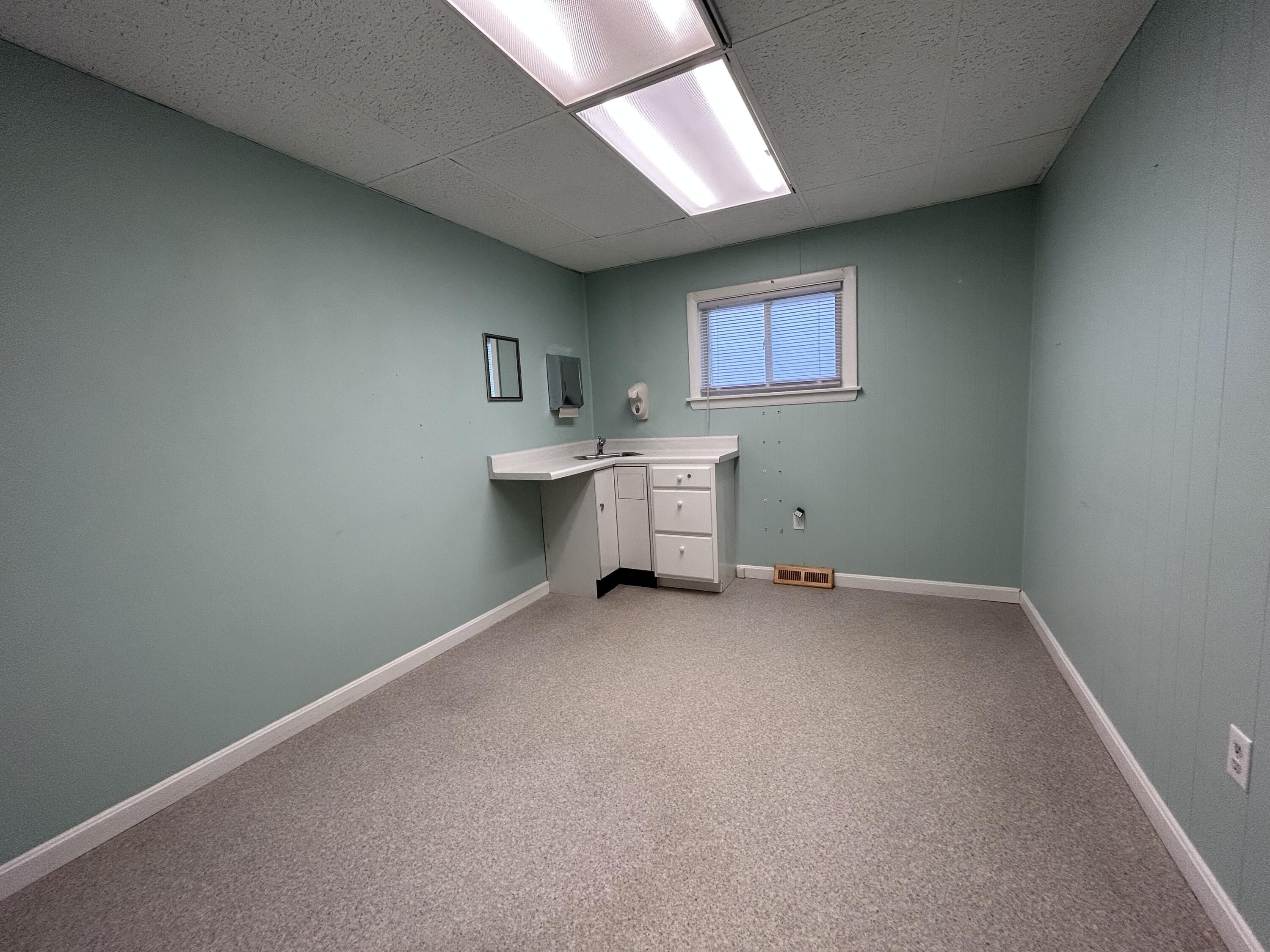 12 Spruce Street Augusta, ME 04330 - Photo 6 of 21 IMG_6867