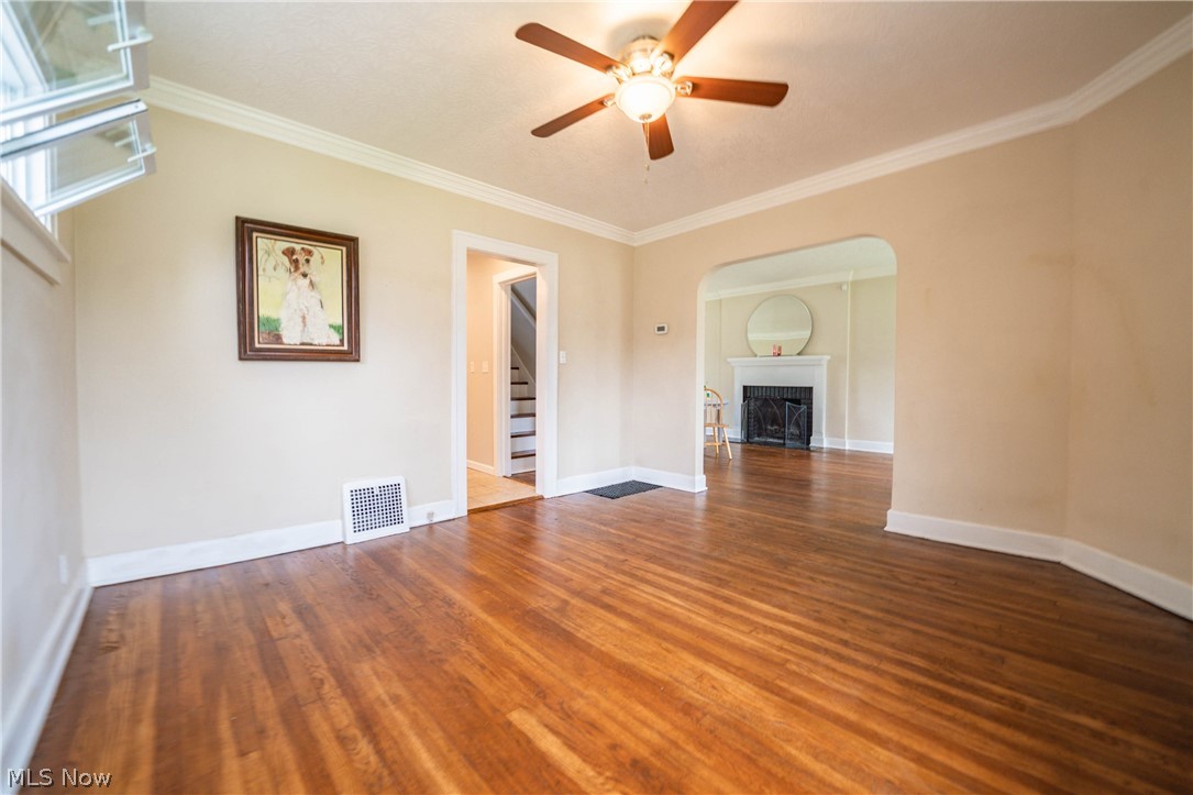 3448 Menlo Road Cleveland, OH 44120 - Photo 8 of 35 Gallery Image 8