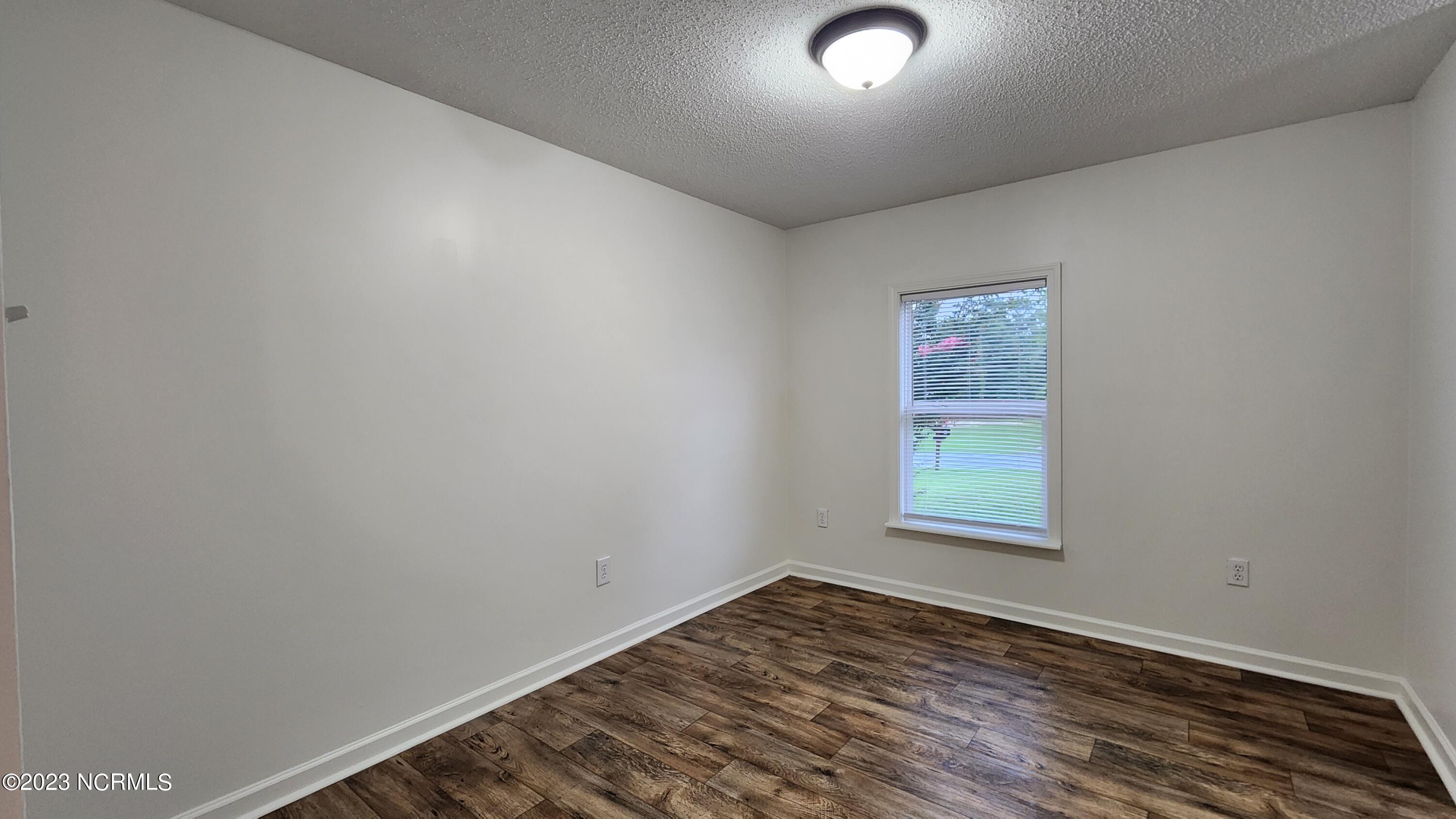 1007 10th Street Midway Park, NC 28544 - Photo 14 of 21 14