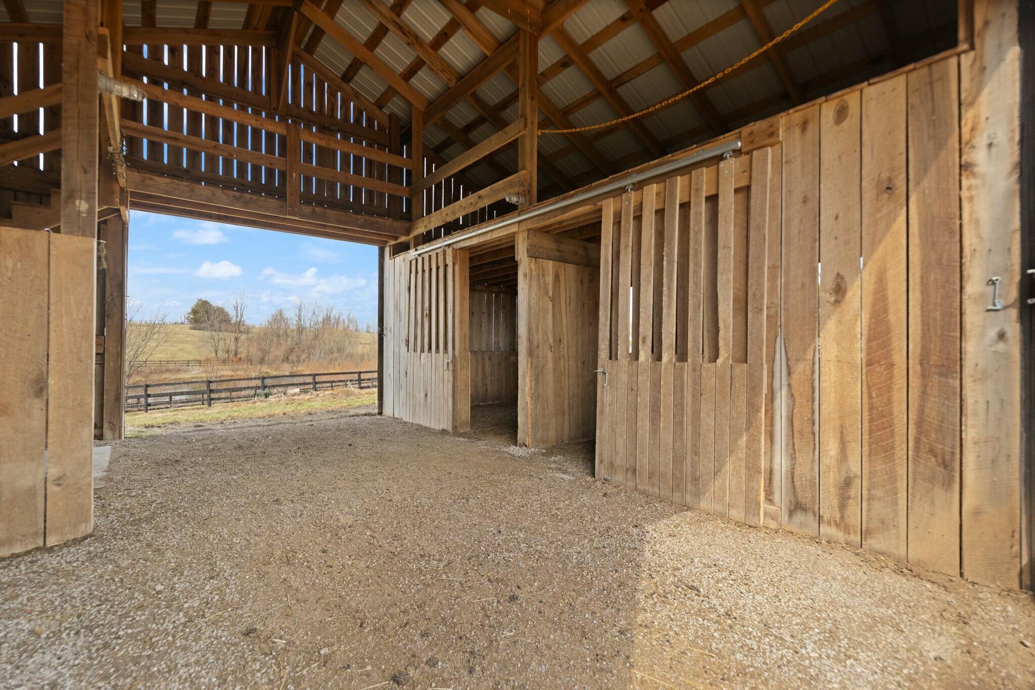 3714 Wades Mill Road Winchester, KY 40391 - Photo 48 of 79 Barn