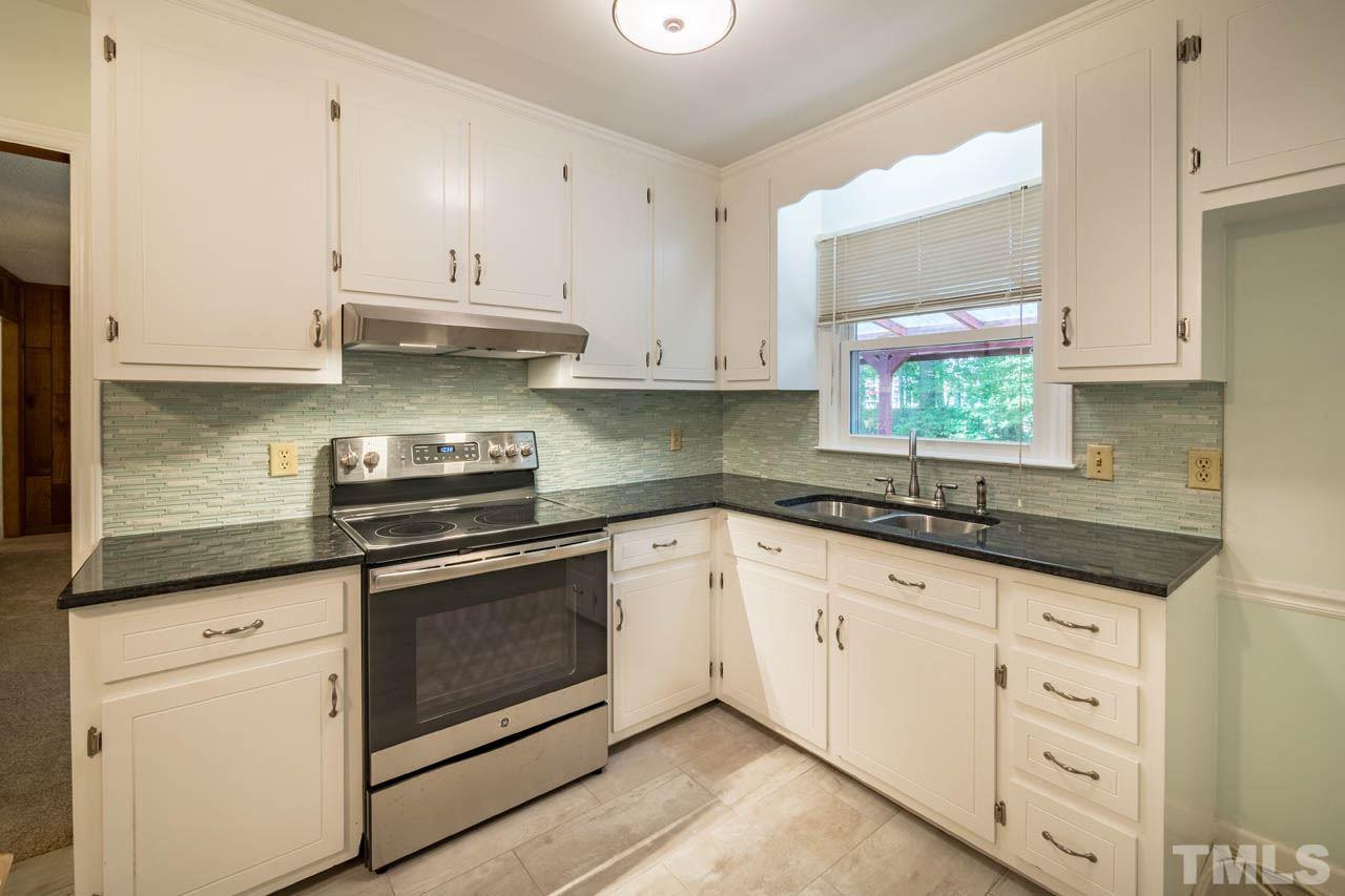 1521 Infinity Road Durham, NC 27712 - Photo 7 of 28 Gallery Image 7