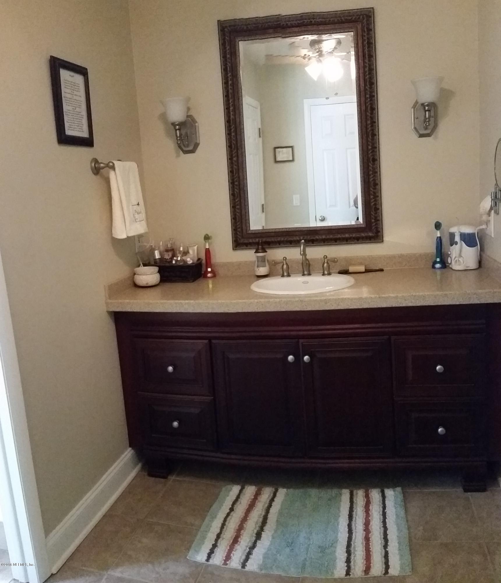 3373 Hermitage Road Jacksonville, FL 32277 - Photo 45 of 61 44 Master Sink