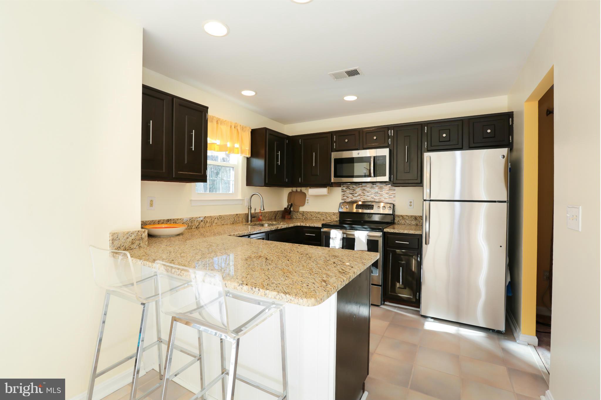 11755 Dry River Court Reston, VA 20191 - Photo 7 of 21 Kitchen