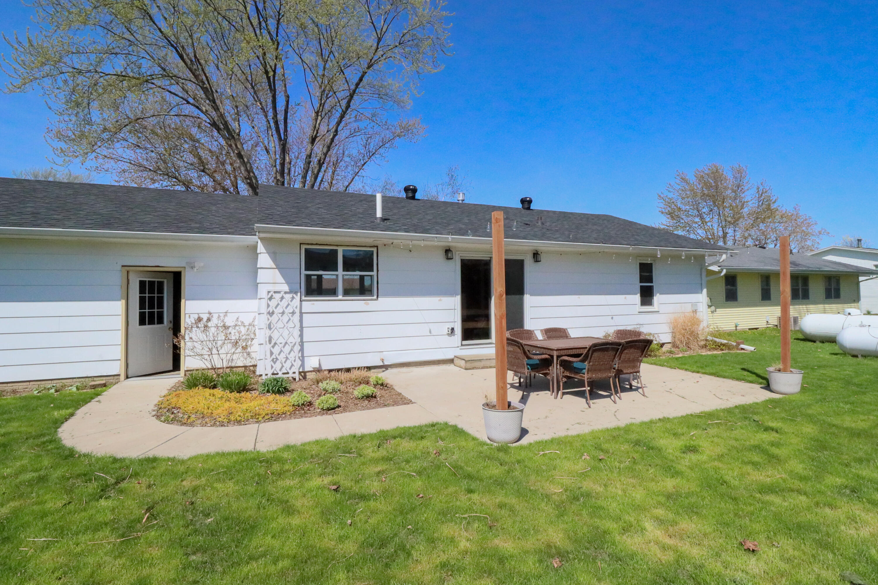 214 Oak Street Stoddard, WI 54658 - Photo 23 of 24 477A1553