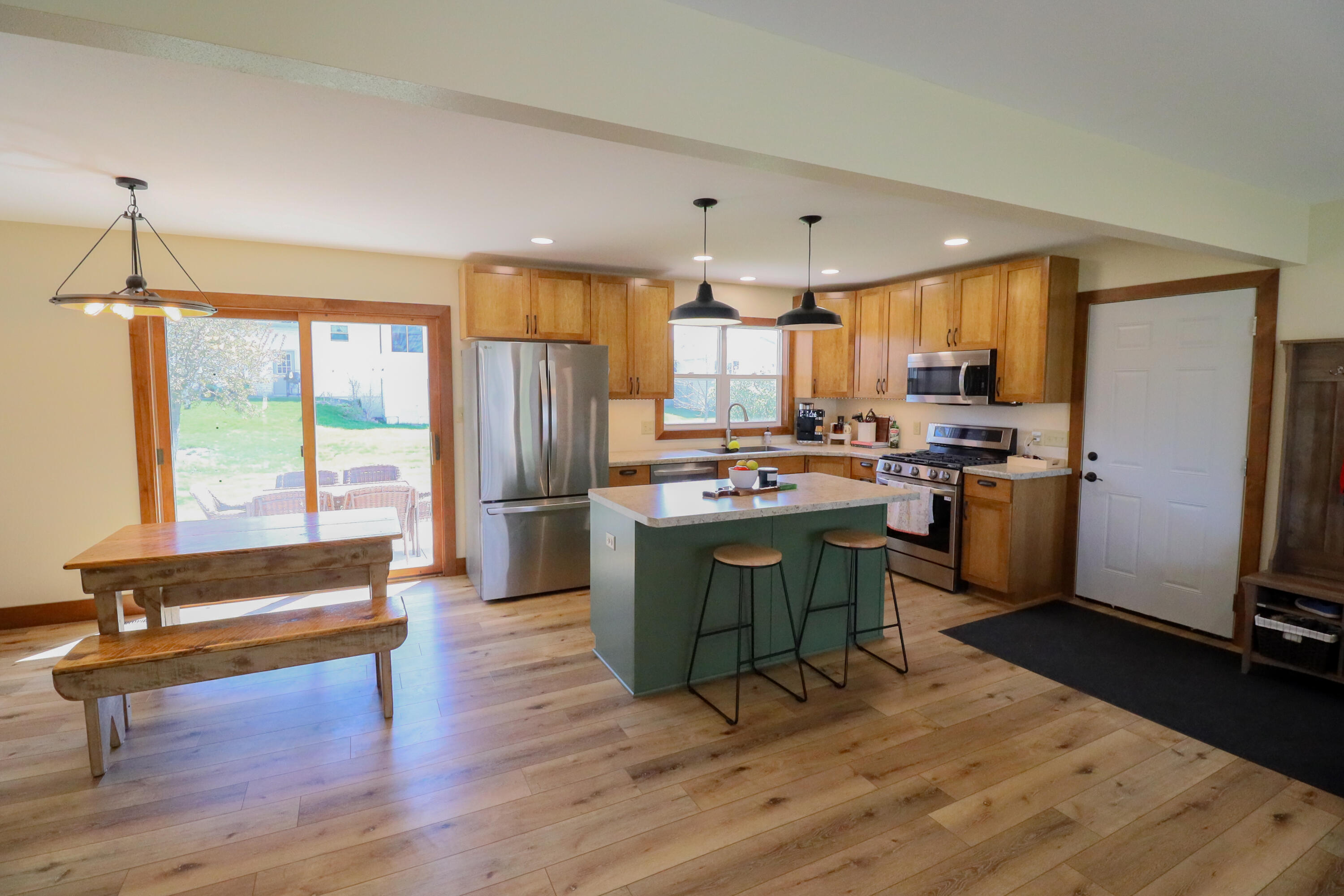 214 Oak Street Stoddard, WI 54658 - Photo 9 of 24 477A1536
