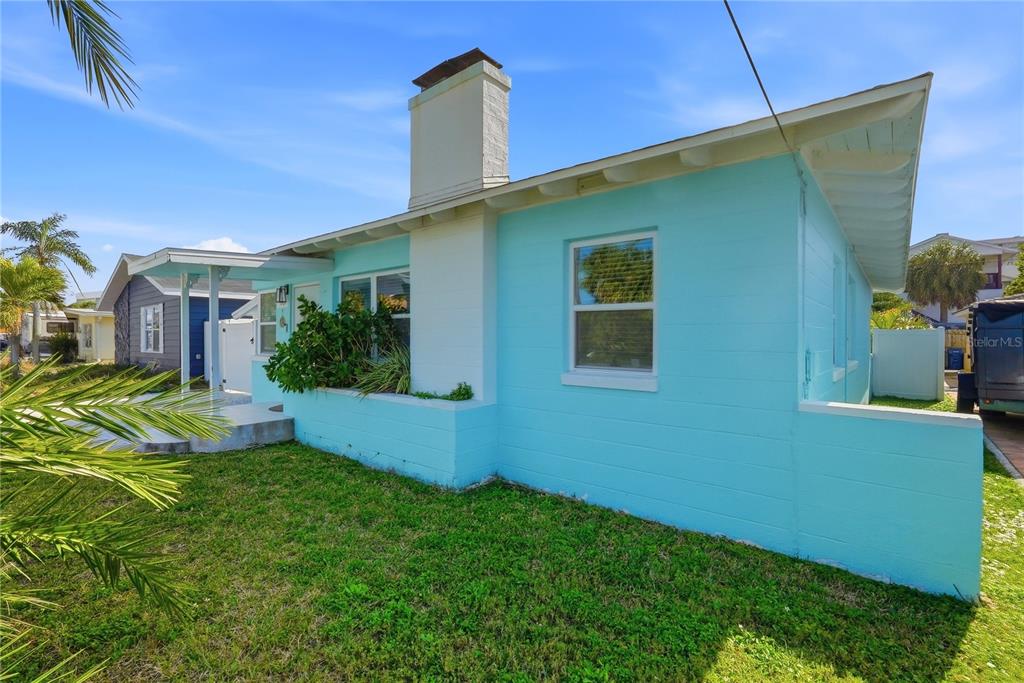 15424 2nd Street East Madeira Beach, FL 33708 - Photo 24 of 30 a house view with a garden space