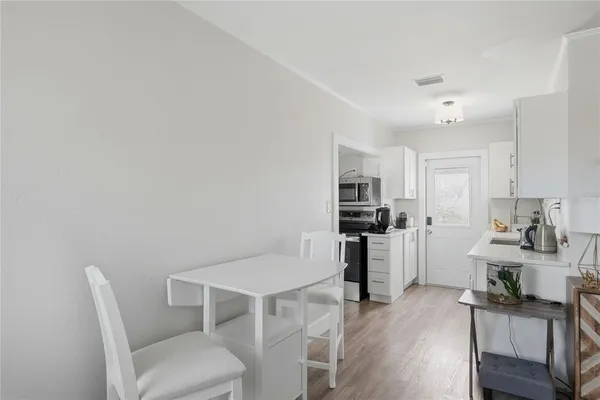 $575,000 | 15424 2nd Street East, Madeira Beach, FL 33708