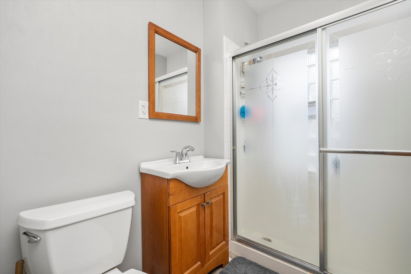 2142 North Mobile Avenue Chicago, IL 60639 - Photo 12 of 28