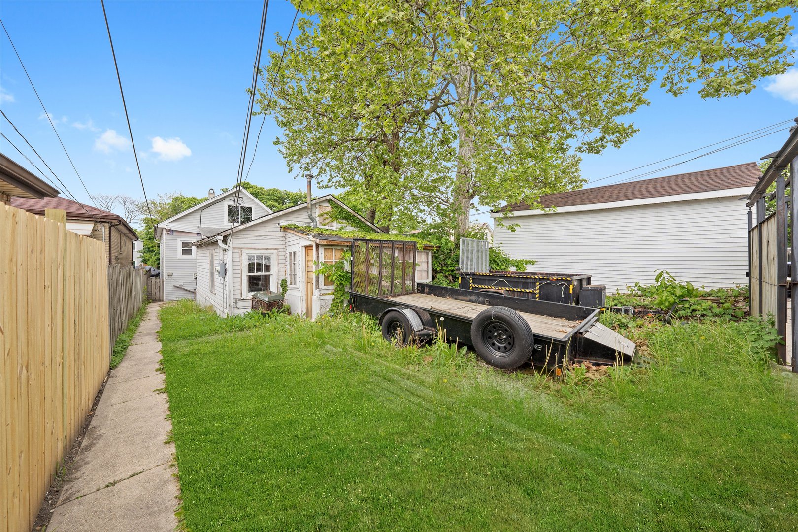 2142 North Mobile Avenue Chicago, IL 60639 - Photo 25 of 28