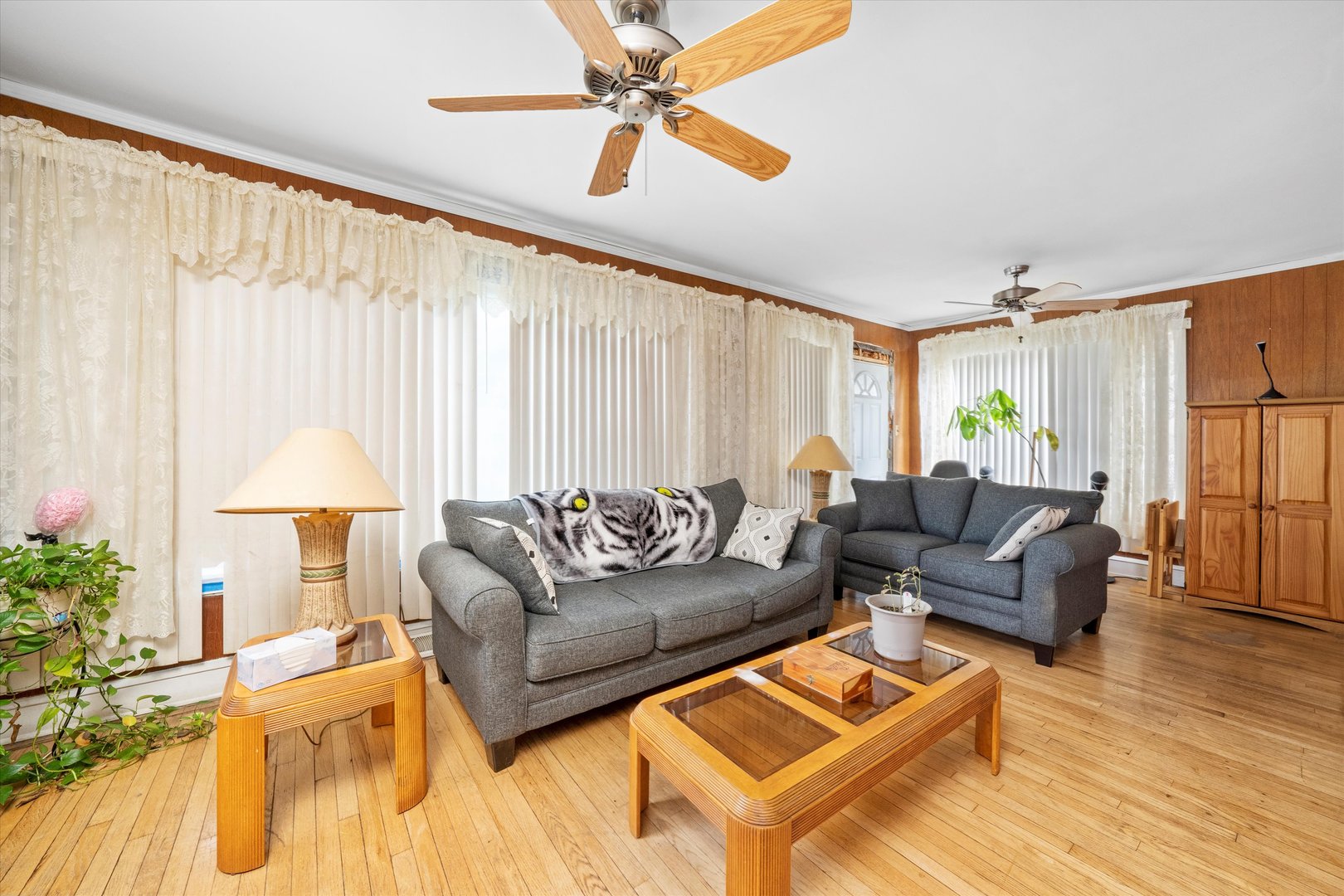 2142 North Mobile Avenue Chicago, IL 60639 - Photo 4 of 28