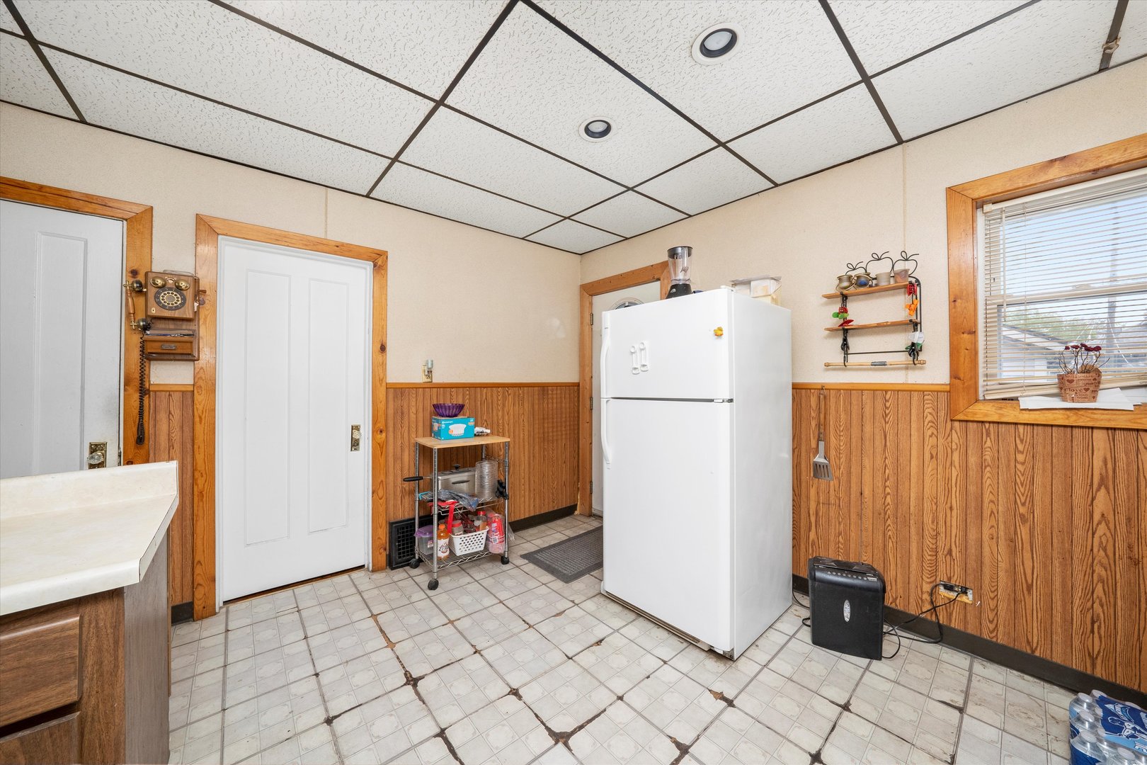 2142 North Mobile Avenue Chicago, IL 60639 - Photo 9 of 28