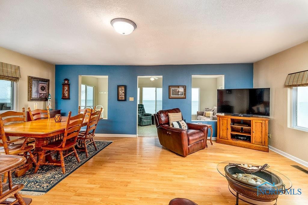 9745 West Locust Point Road Oak Harbor, OH 43449 - Photo 15 of 50 Gallery Image 15