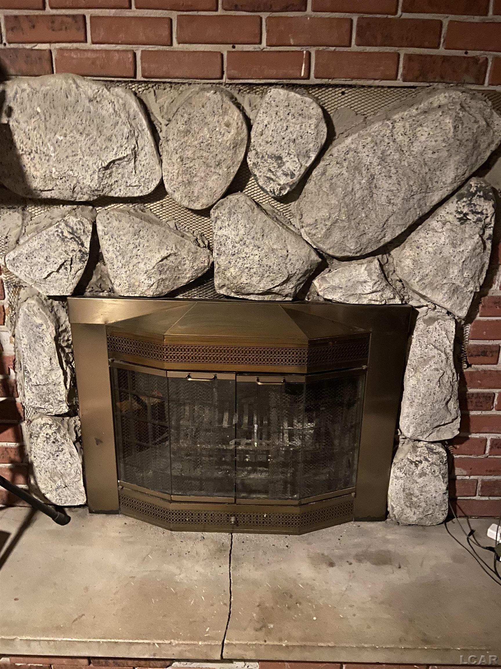 5692 Hinkley Road Stockbridge, MI 49285 - Photo 9 of 16 50140189-0cbd6222-b663-44ba-9ef1-42c7abbada6e.JPG