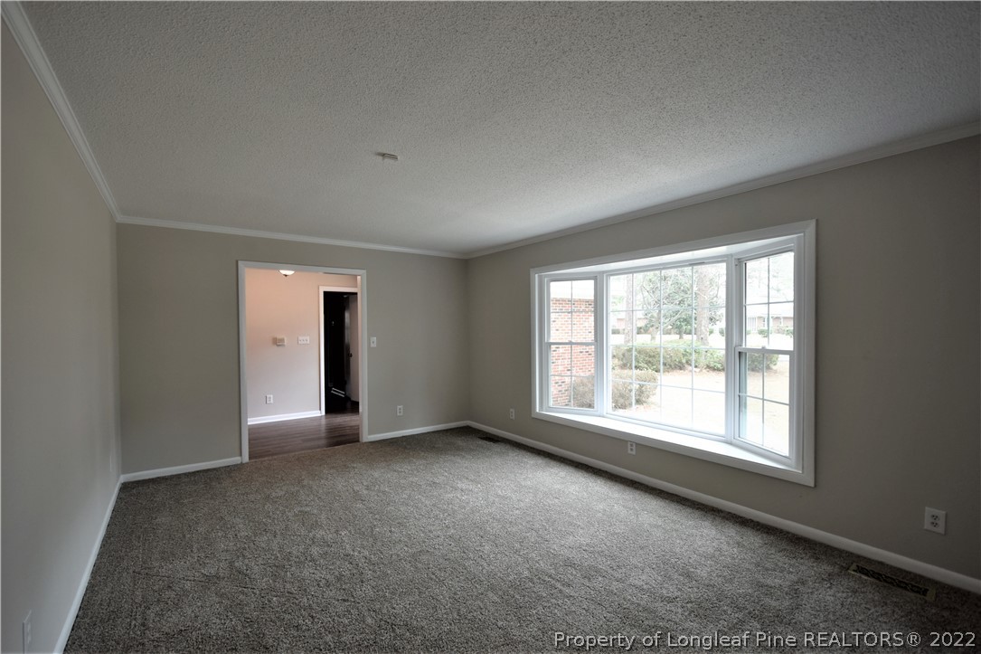 449 Hallmark Road Fayetteville, NC 28303 - Photo 11 of 33 Gallery Image 11