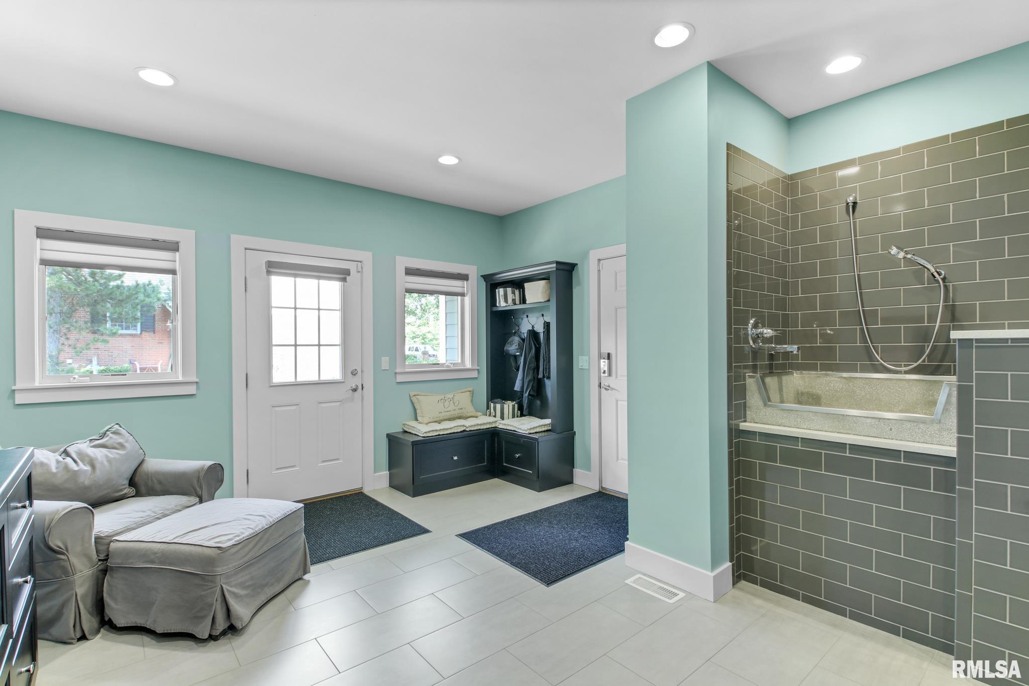 5639 North Prospect Road Peoria, IL 61614 - Photo 24 of 49 Gallery Image 24
