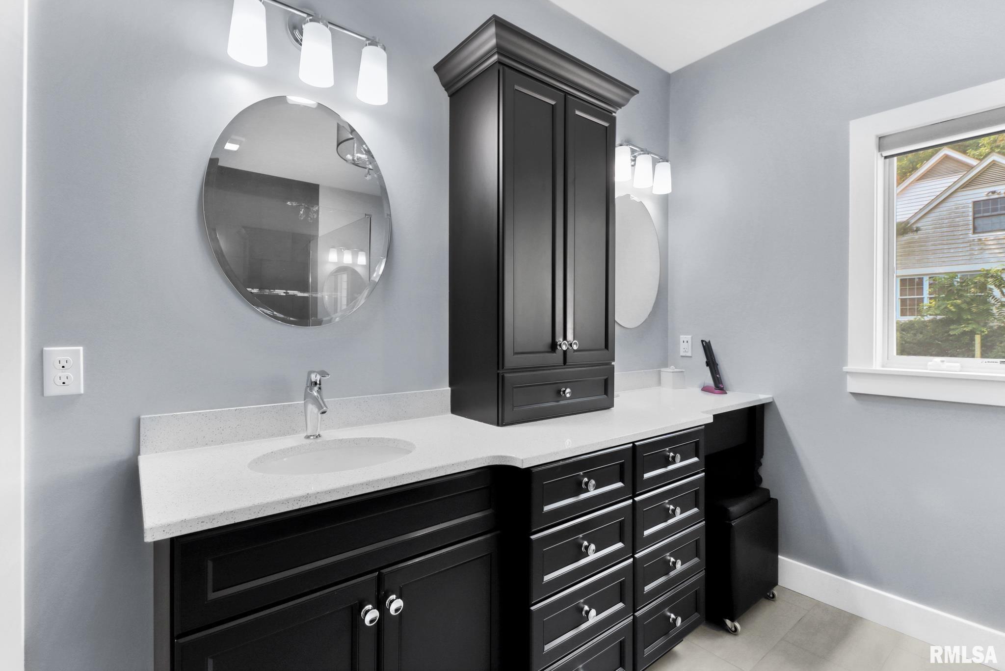 5639 North Prospect Road Peoria, IL 61614 - Photo 33 of 49 Gallery Image 33