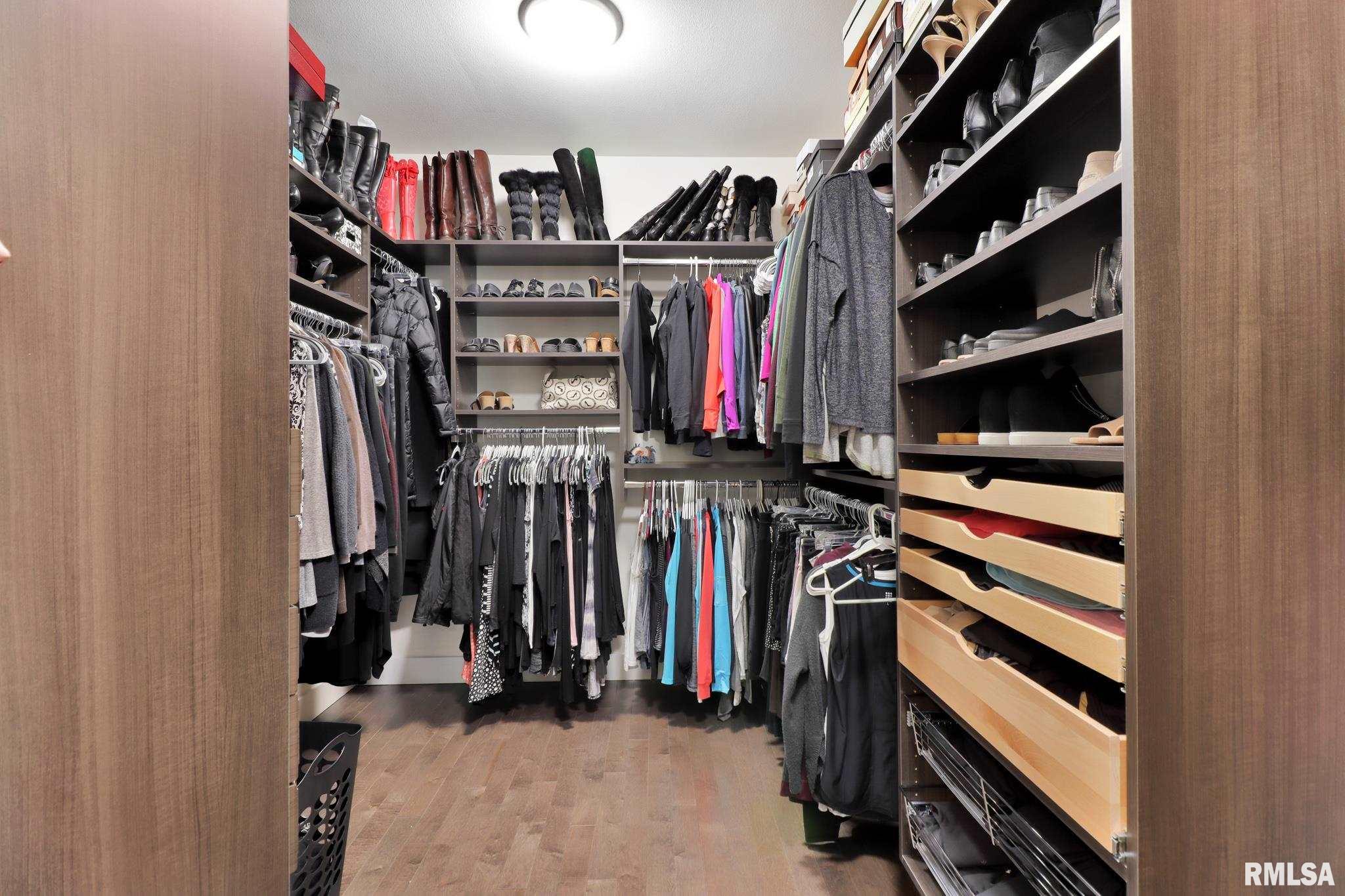 5639 North Prospect Road Peoria, IL 61614 - Photo 35 of 49 Gallery Image 35