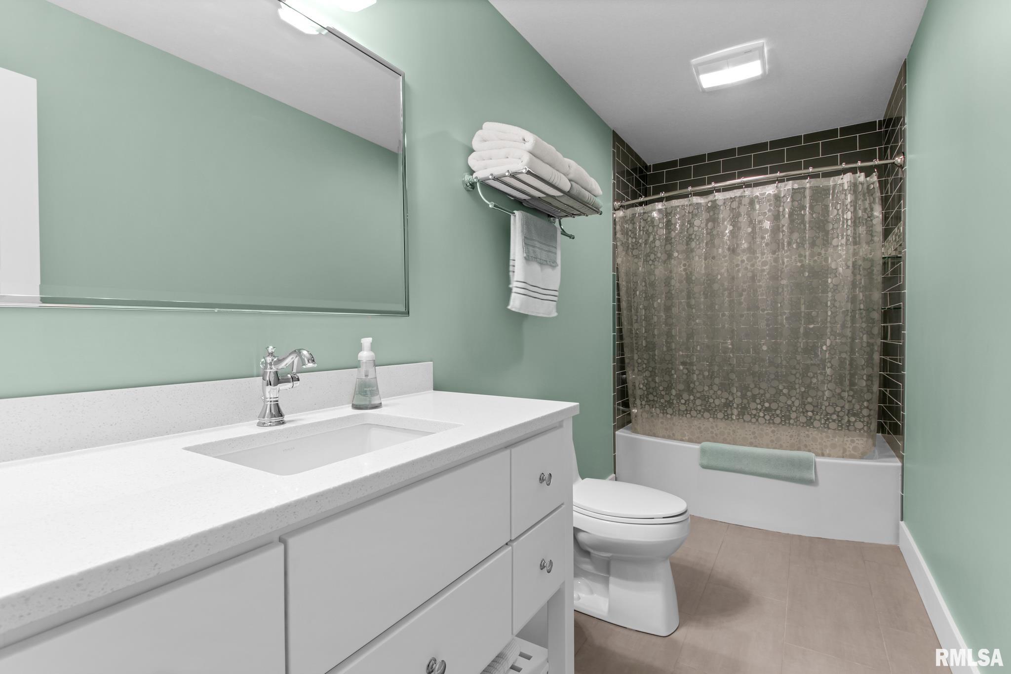 5639 North Prospect Road Peoria, IL 61614 - Photo 41 of 49 Gallery Image 41