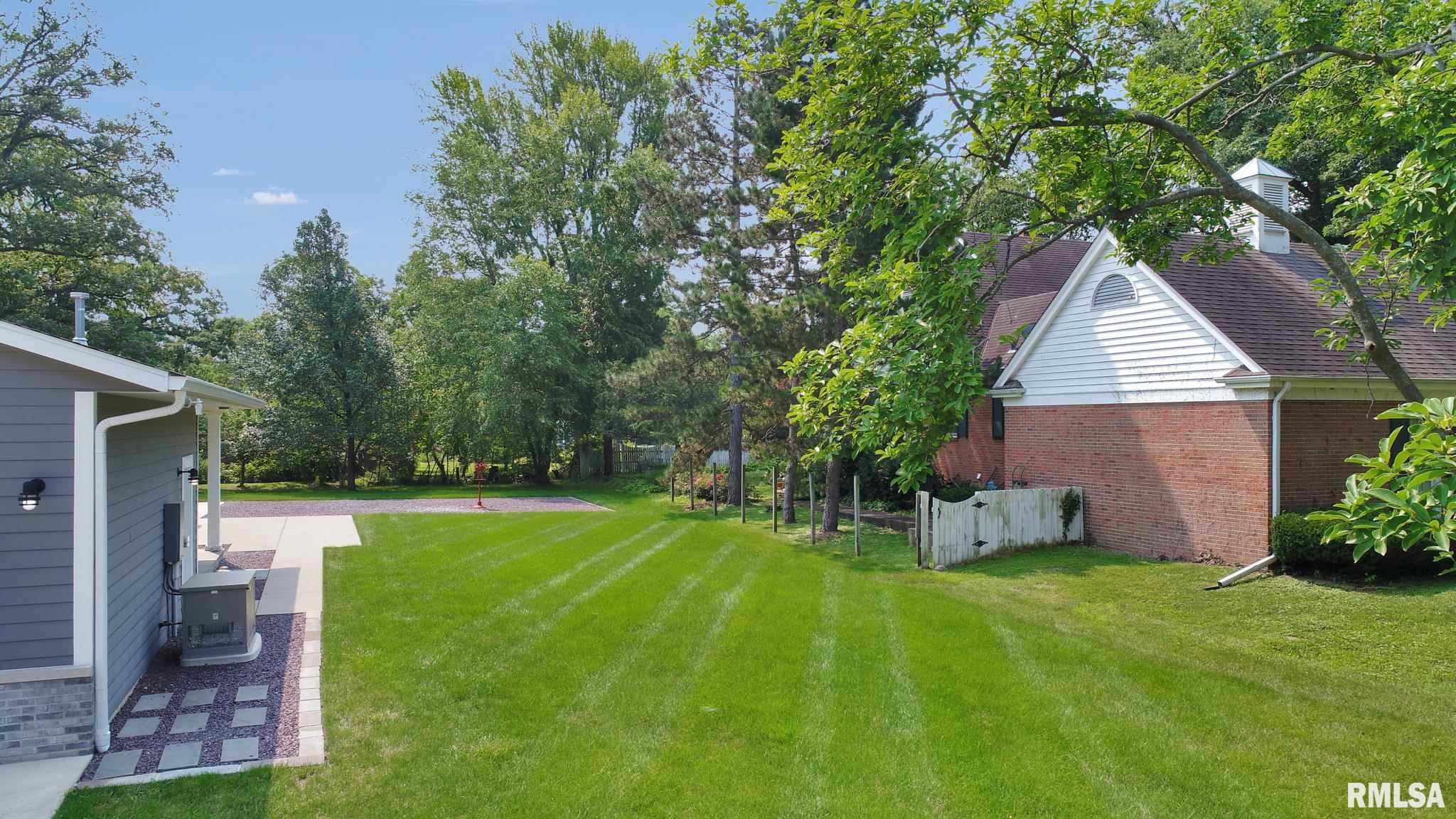 5639 North Prospect Road Peoria, IL 61614 - Photo 46 of 49 Gallery Image 46
