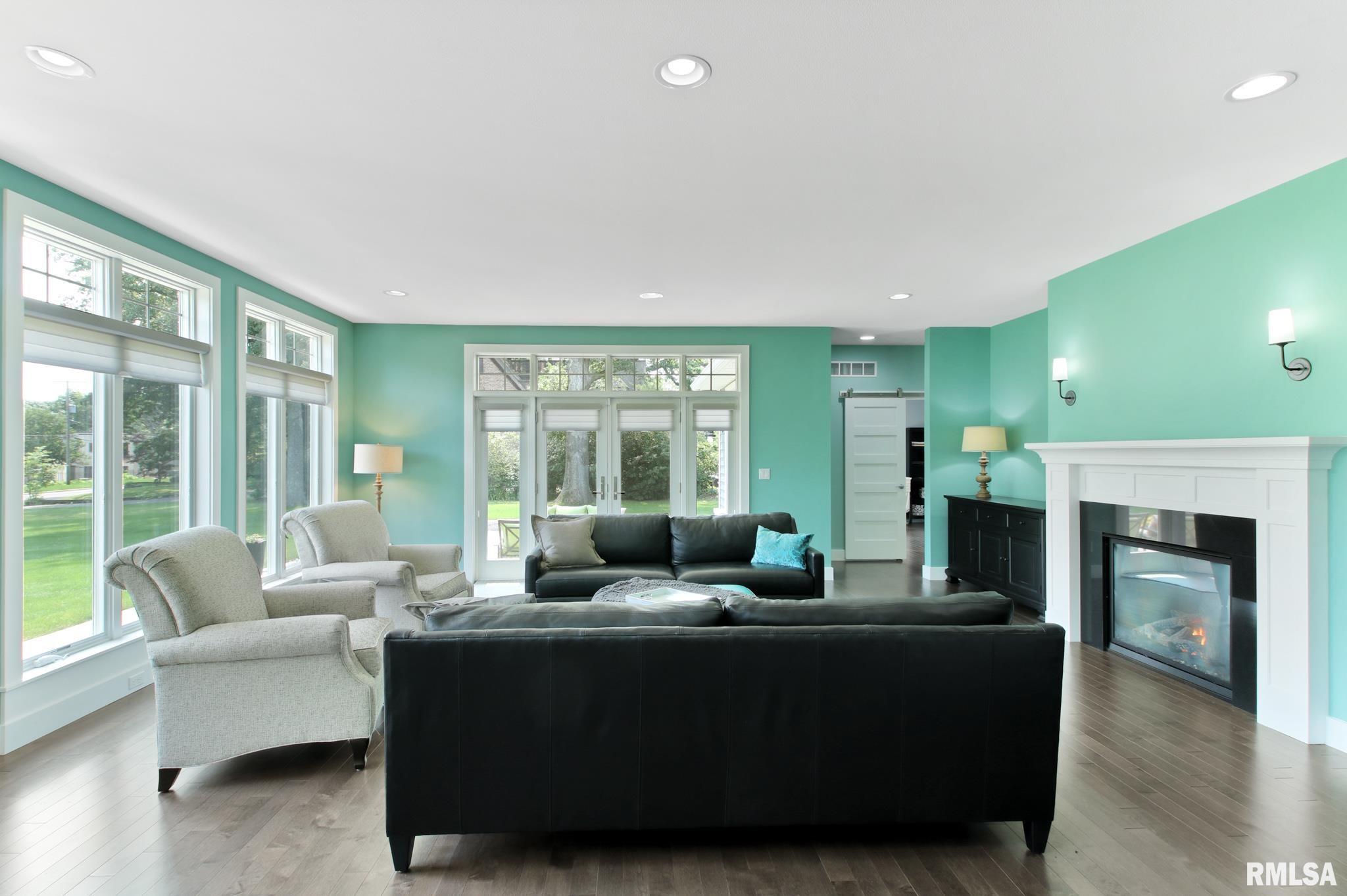 5639 North Prospect Road Peoria, IL 61614 - Photo 6 of 49 Gallery Image 6