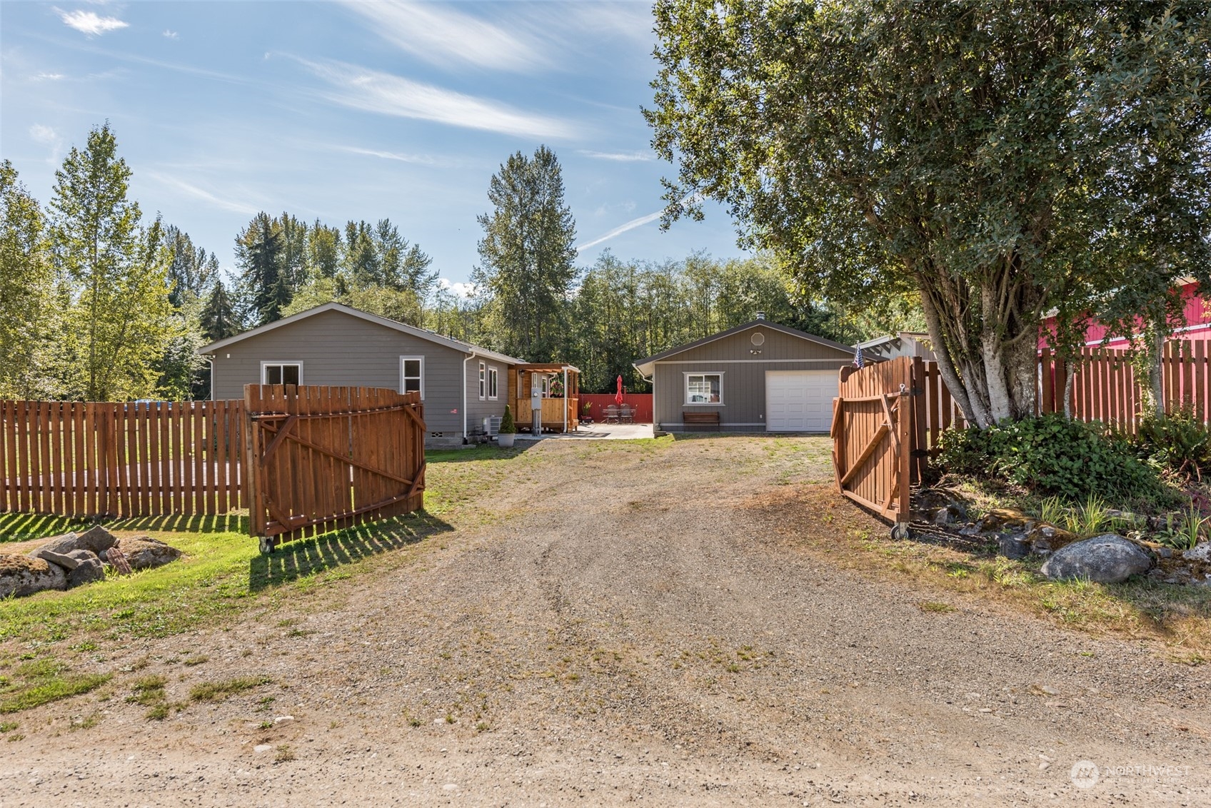 1812 West Courtney Road Port Angeles, WA 98363 - Photo 1 of 38