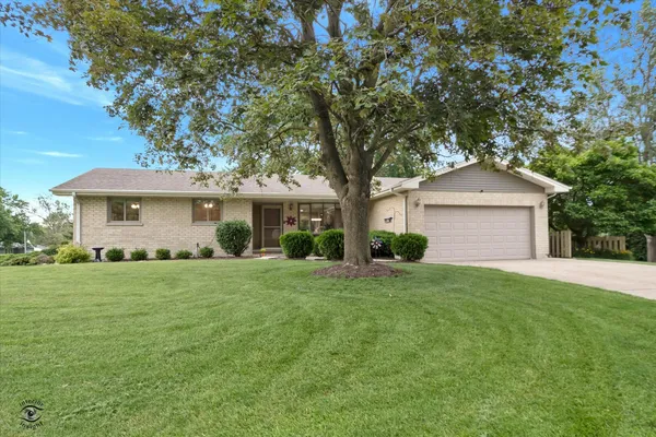 $425,000 | 1013 Northern Drive, Lockport, IL 60441