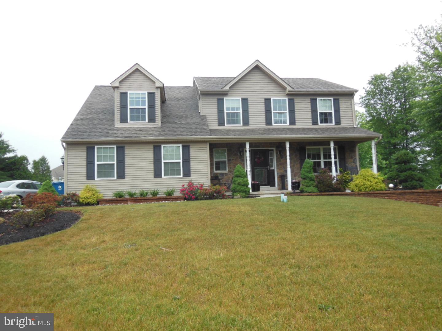 413 Mininger Road Souderton, PA 18964 - Photo 1 of 25 Gallery Image 1
