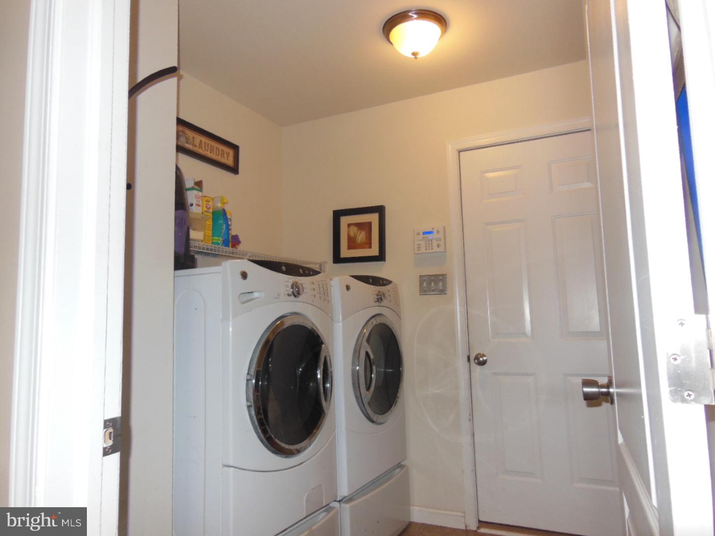 413 Mininger Road Souderton, PA 18964 - Photo 11 of 25 Gallery Image 11