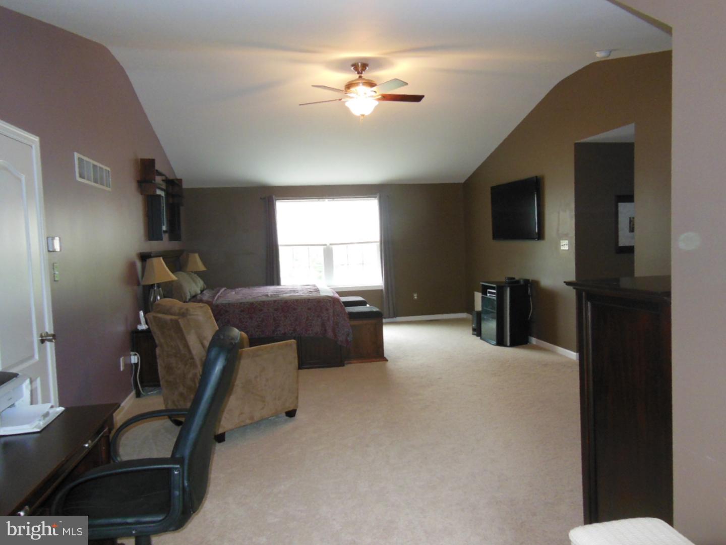 413 Mininger Road Souderton, PA 18964 - Photo 13 of 25 Gallery Image 13