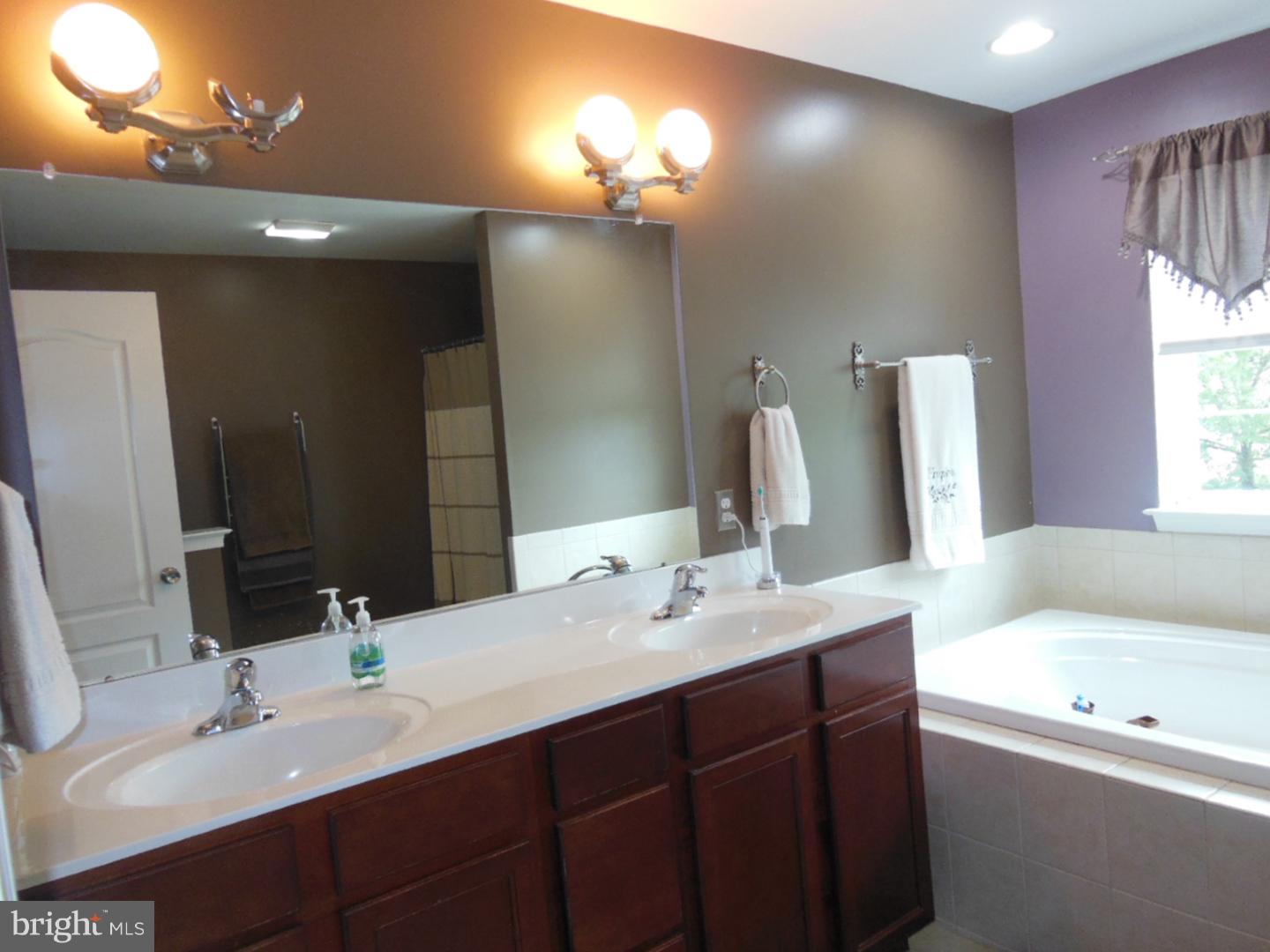 413 Mininger Road Souderton, PA 18964 - Photo 14 of 25 Gallery Image 14