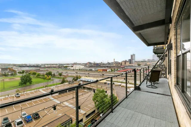 $4,495 | 290 Market Street, Unit 702, Minneapolis, MN 55405