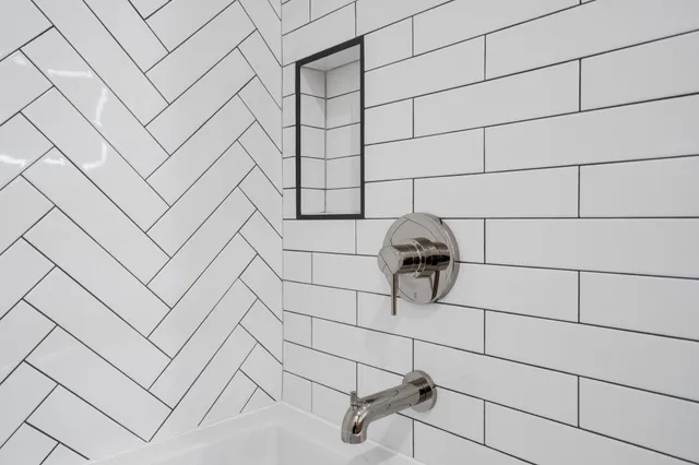 $4,495 | 290 Market Street, Unit 702, Minneapolis, MN 55405