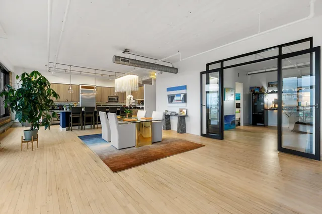 $4,495 | 290 Market Street, Unit 702, Minneapolis, MN 55405